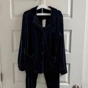 Lauren Ralph Lauren velvet PJ set
